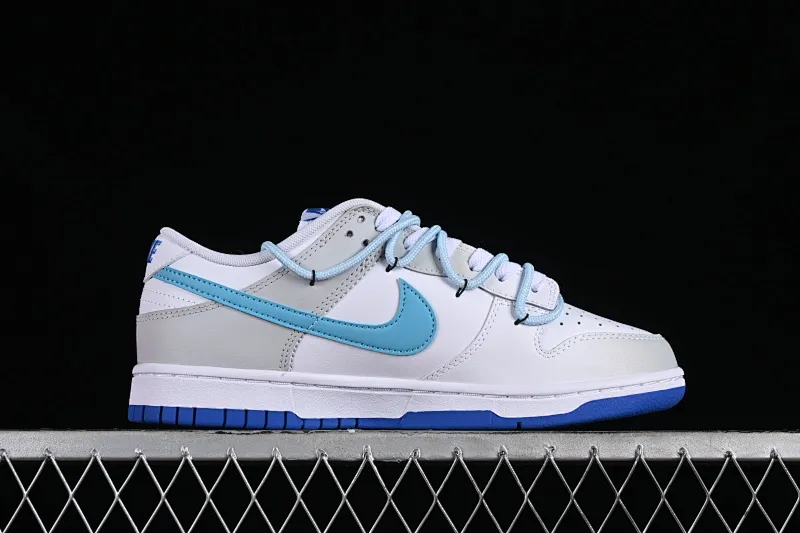 All categories Nk SB Dunk series Nk SB Dunk Low Low-top sneakers Nk Dunk Low Graffiti deconstruction style Casual diary Gradient splash letters SB strap low-top casual sneakers DV0831-104